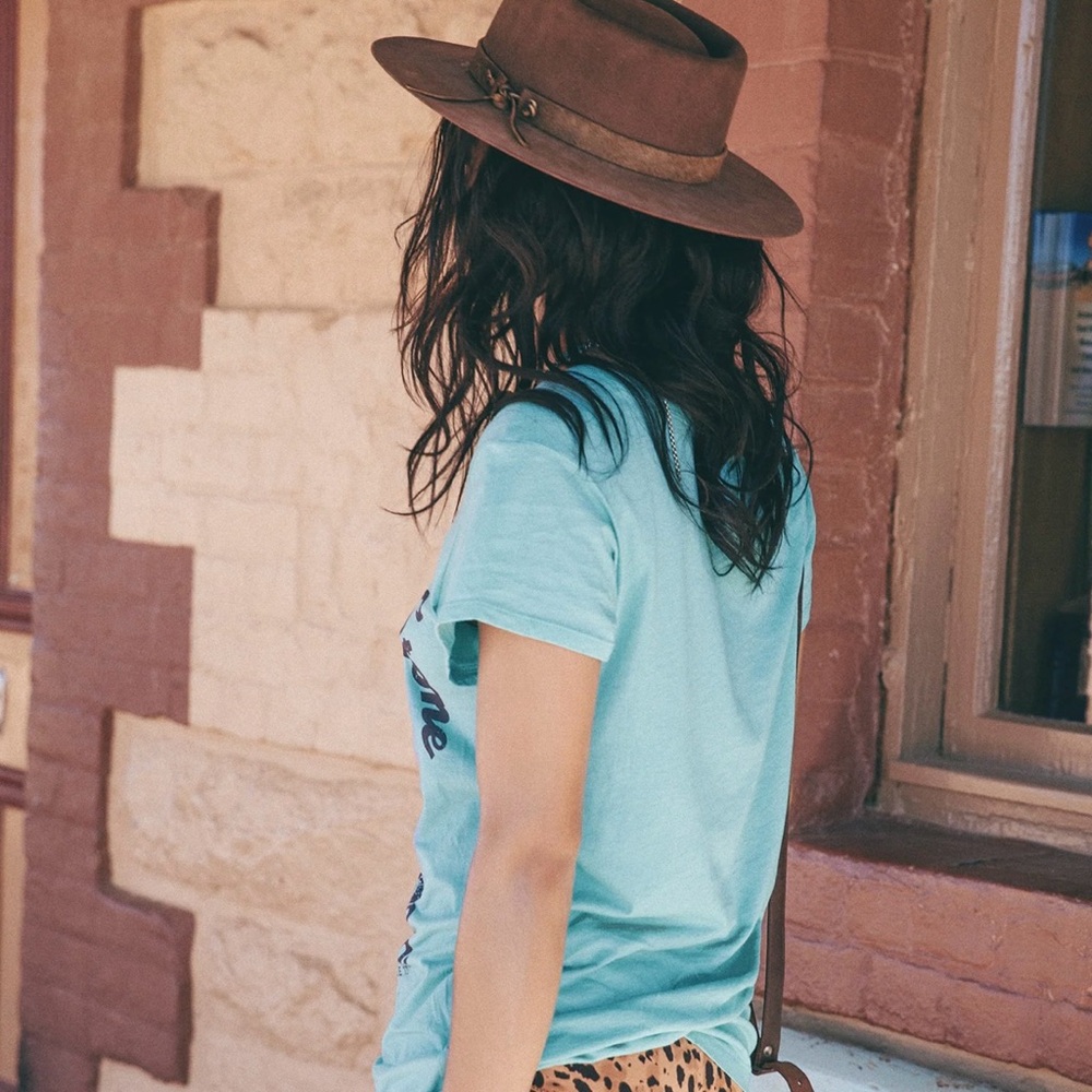 Spell The Turquoise Stone Hunter Graphic Tee S NWT - Picture 11 of 11